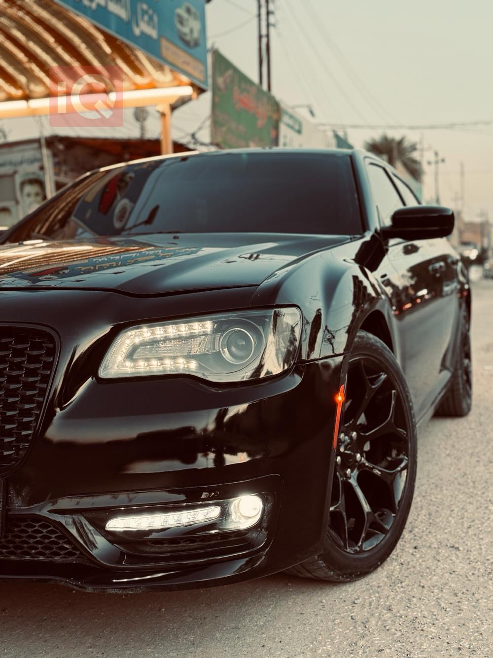 كرايسلر 300